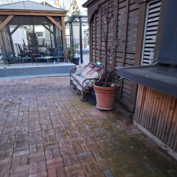 Leaf removal service